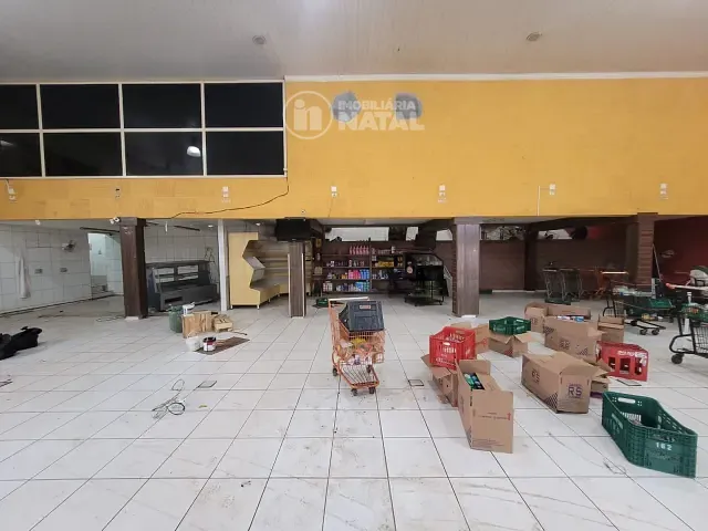 Loja para alugar, no bairro Leonor em Londrina