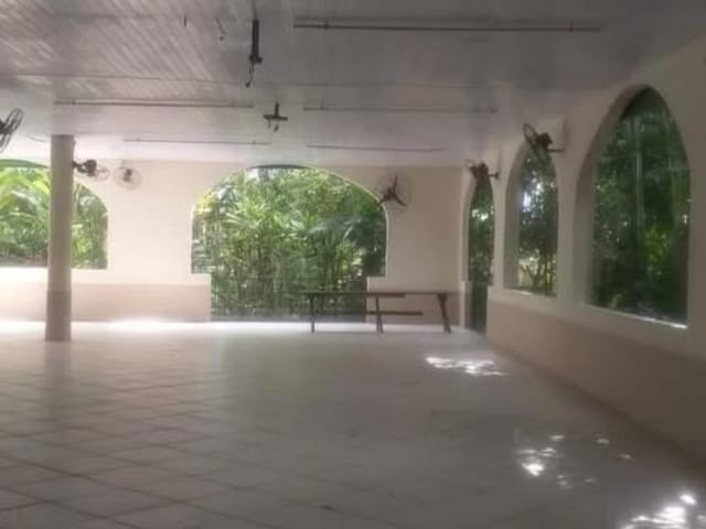 Loja para alugar, no bairro Campo Grande em Rio de Janeiro