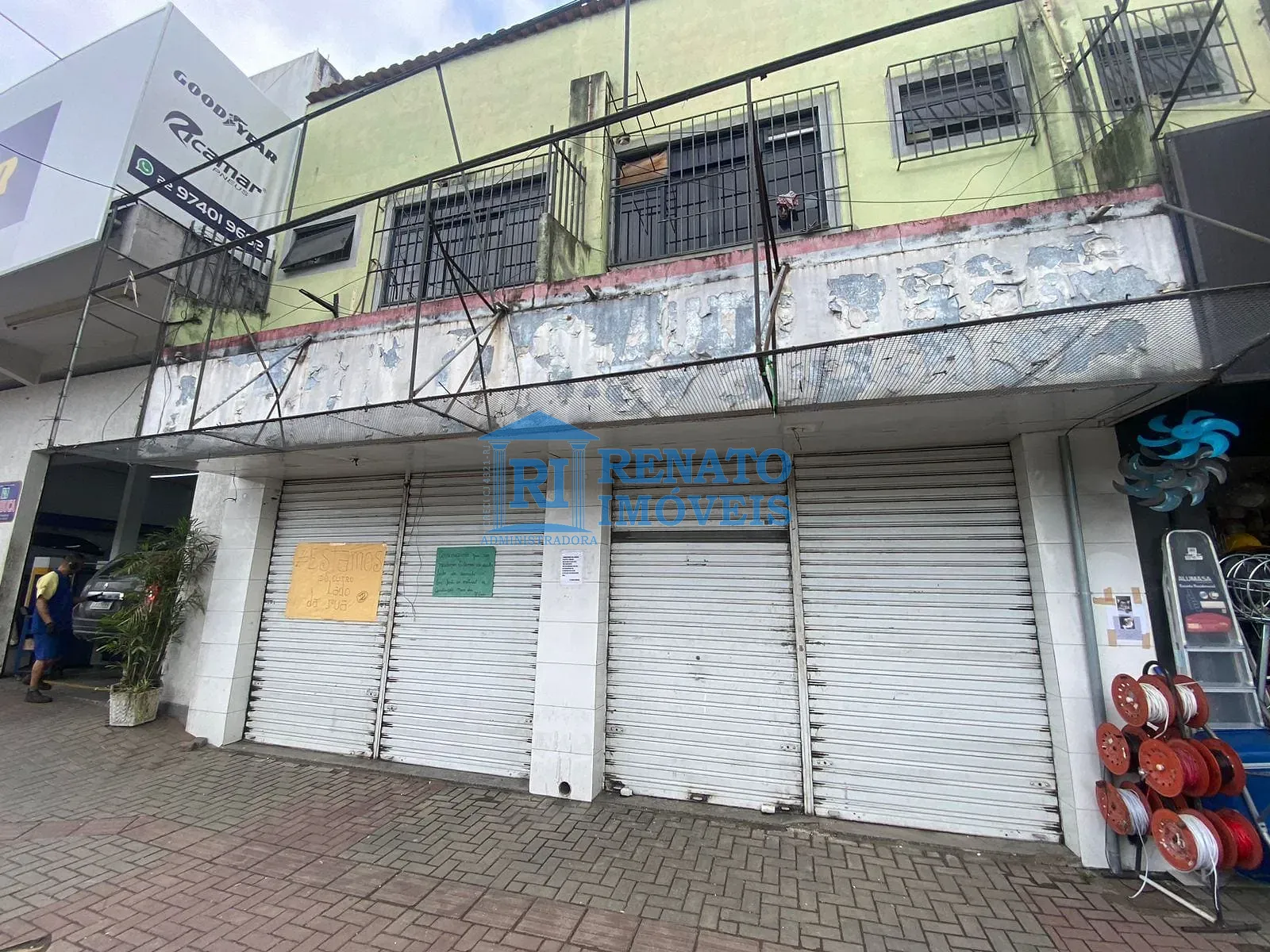 Loja-Salão, 160 m² - Foto 1
