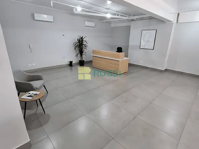 Loja com 57m², para alugar, no bairro Centro em Jacareí