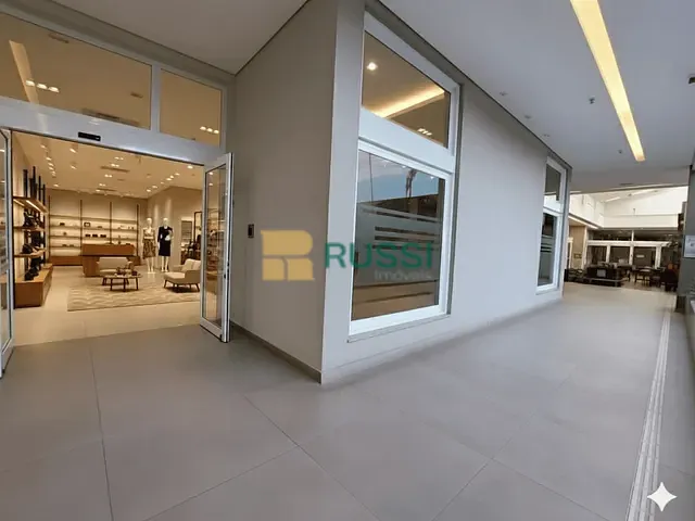 Loja com 57m², para alugar, no bairro Centro em Jacareí
