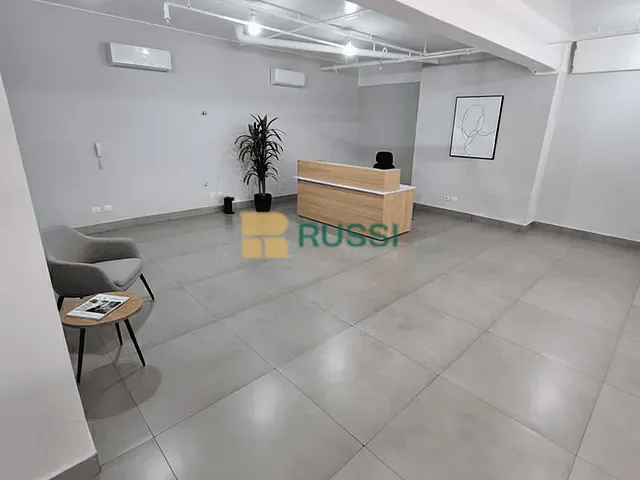 Loja com 57m², para alugar, no bairro Centro em Jacareí