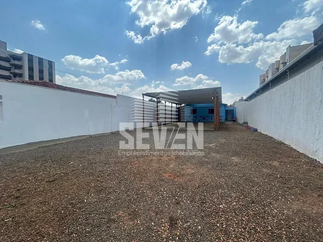 Loja com 484m², à venda, no bairro Vila Cardia em Bauru