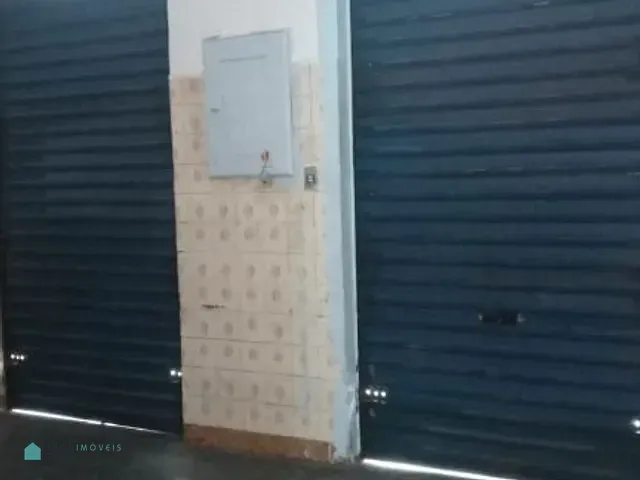 Loja com 90m², para alugar, no bairro Vila Miriam em São Paulo