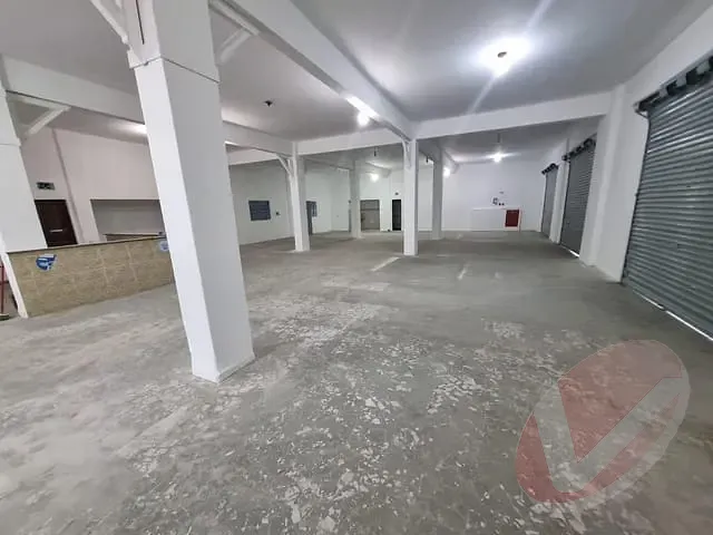 Loja para alugar, no bairro Tupi em Praia Grande