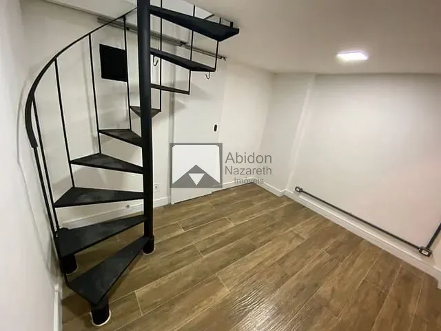 Loja com 16m², para alugar, no bairro Icaraí em Niterói