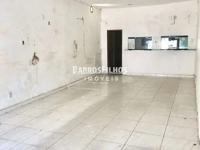 Loja com 82m², para alugar, no bairro São José em Aracaju