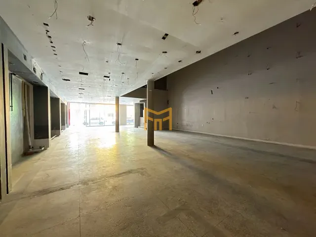 Loja para alugar, no bairro Umarizal em Belém