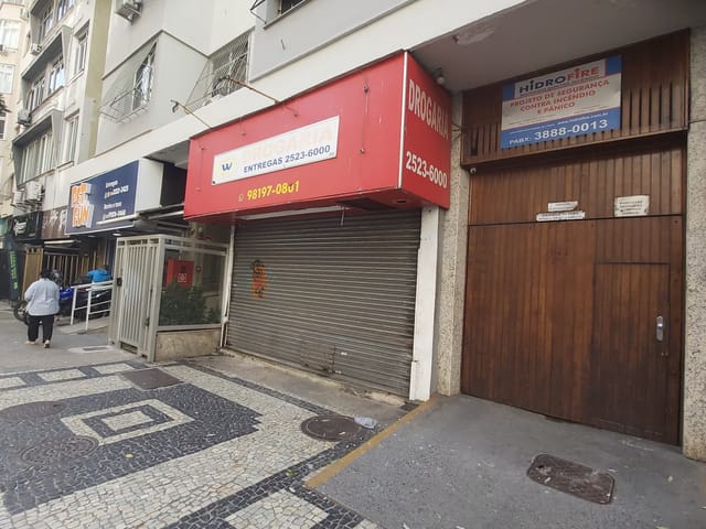 Foto do Loja - Loja para Locação em Copacabana: 60m² com Estrutura para Farmácia ou Outros Comércios | GrupoApi