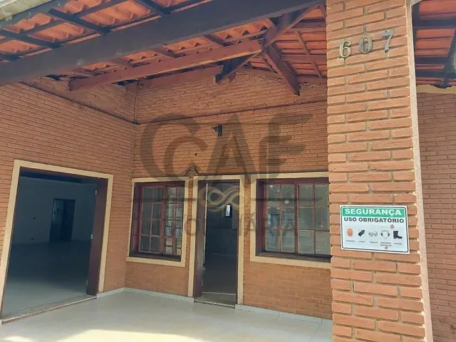 Loja com 1485m², à venda, no bairro Centro em Holambra