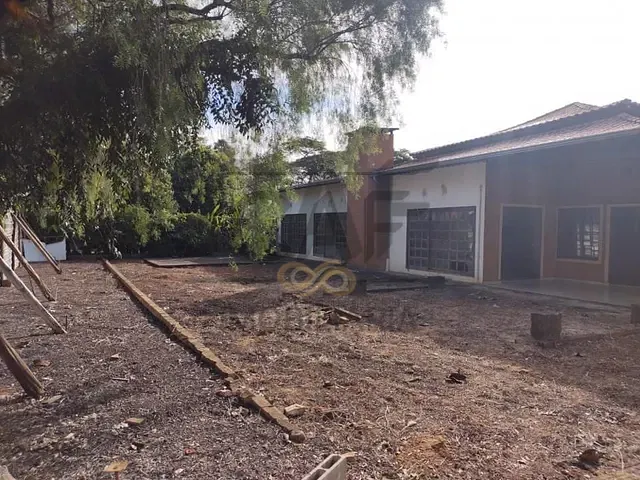 Loja com 1485m², à venda, no bairro Centro em Holambra