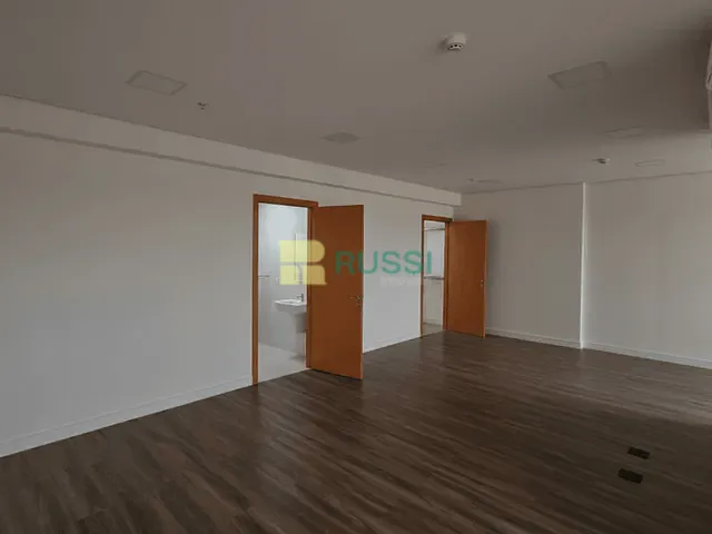 Loja com 56m², à venda ou para alugar, no bairro Centro em Jacareí