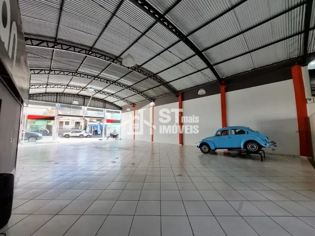 Loja com 310m², para alugar, no bairro Andradas em Andradas