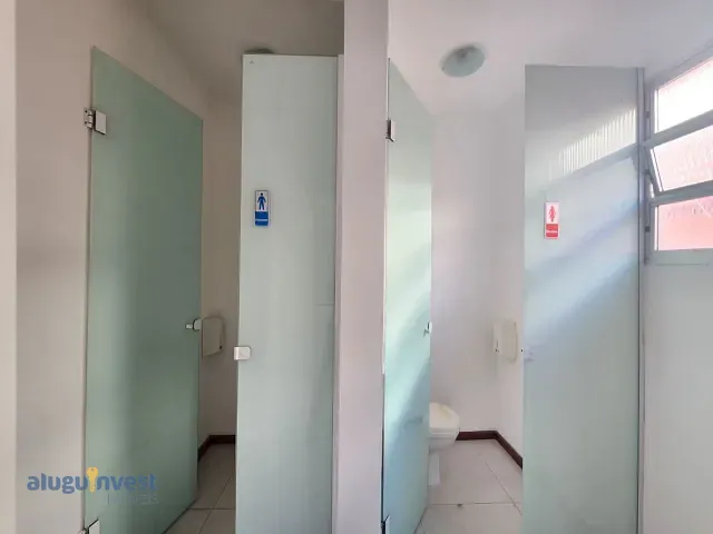 Loja para alugar, no bairro Campinas em São José
