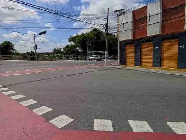 Loja com 240m², à venda, no bairro Centro em Campos dos Goytacazes