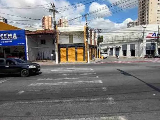 Loja com 240m², à venda, no bairro Centro em Campos dos Goytacazes