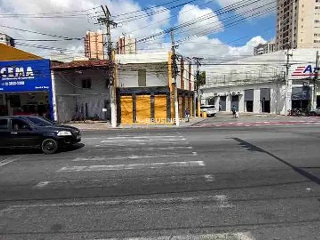 Loja com 240m², à venda, no bairro Centro em Campos dos Goytacazes