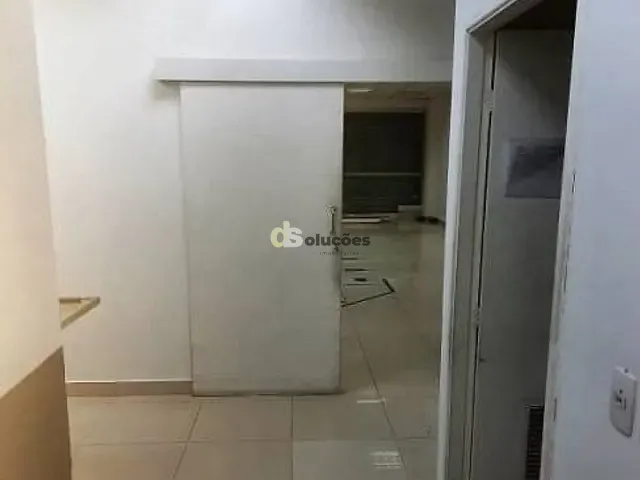 Loja para alugar, no bairro Pinheiros em São Paulo