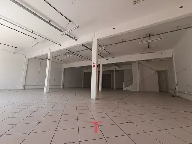 Loja para alugar, no bairro Cidade Industrial em Curitiba