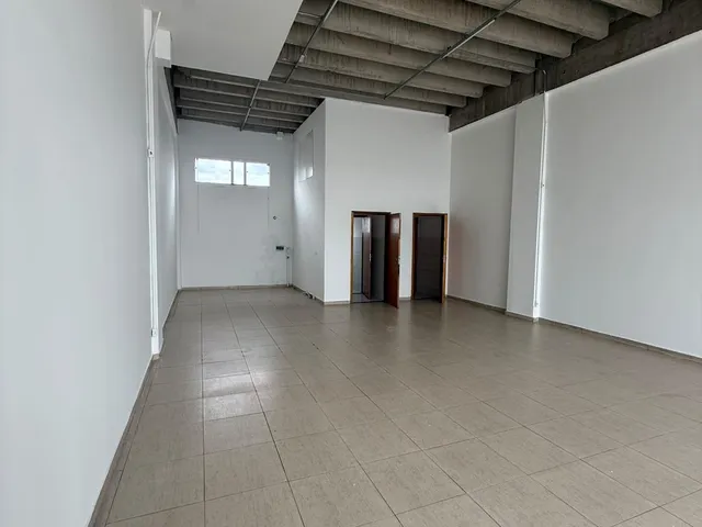 Loja para alugar, no bairro Catharina Zanaga em Americana