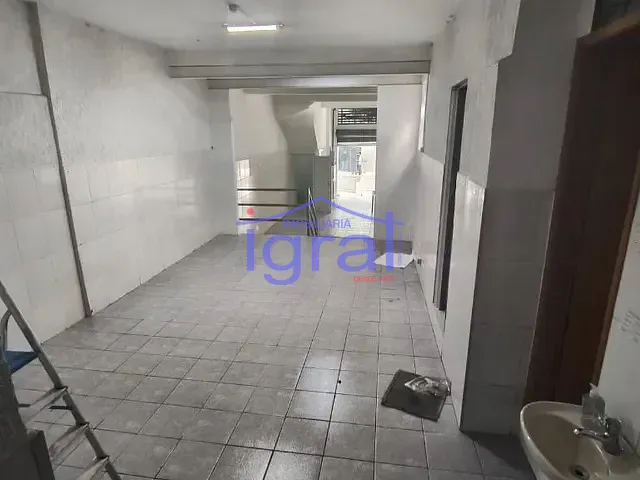 Loja com 90m², para alugar, no bairro Vila Guarani (Z Sul) em São Paulo