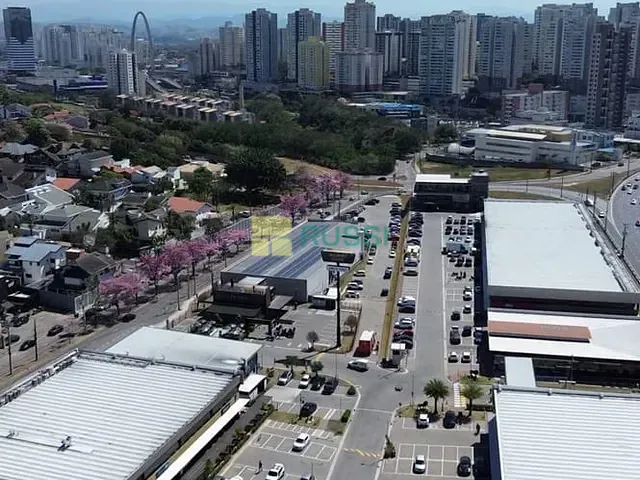 Loja para alugar, no bairro Parque Residencial Aquarius em São José dos Campos