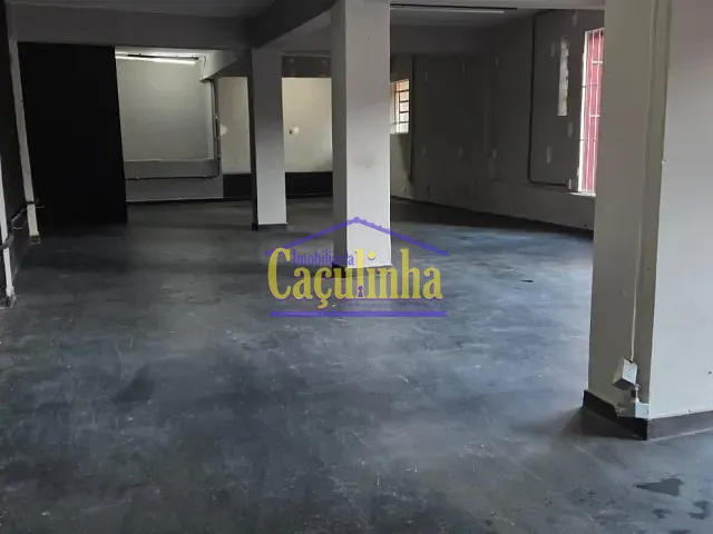 Loja com 90m², à venda, no bairro Centro em Barra do Piraí