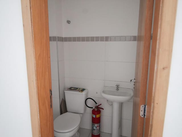 Loja com 23m², para alugar, no bairro Paineiras em Juiz de Fora