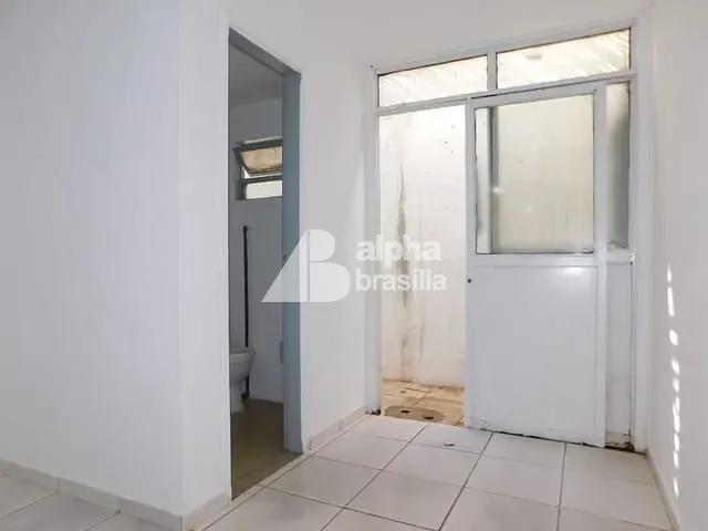 Loja para alugar, no bairro Asa Norte em Brasília