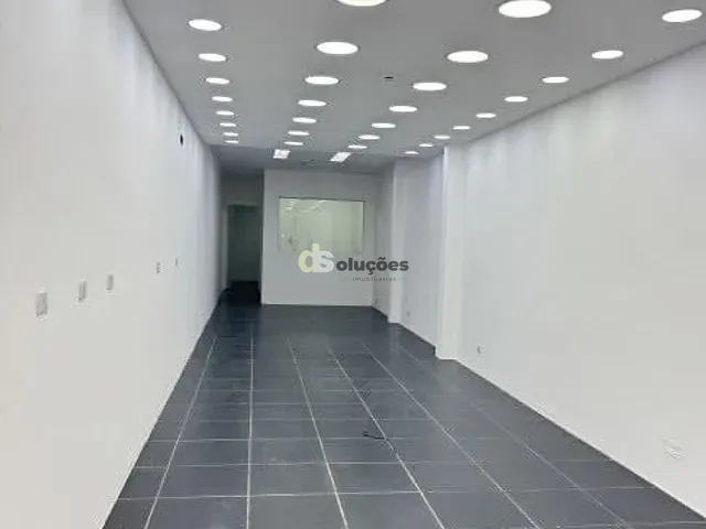 Loja para alugar, no bairro Santo Amaro em São Paulo