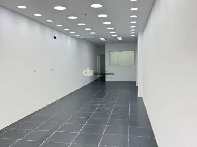 Loja para alugar, no bairro Santo Amaro em São Paulo