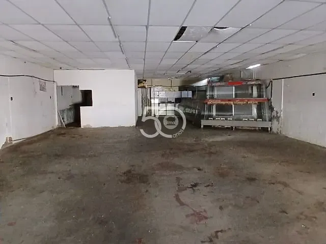 Loja com 106m², para alugar, no bairro Ramos em Rio de Janeiro