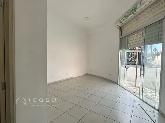 Loja com 30m², para alugar, no bairro Vila Resende em Caçapava
