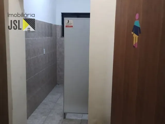 Loja com 200m², à venda, no bairro Vila Antônio Augusto Luiz em Caçapava