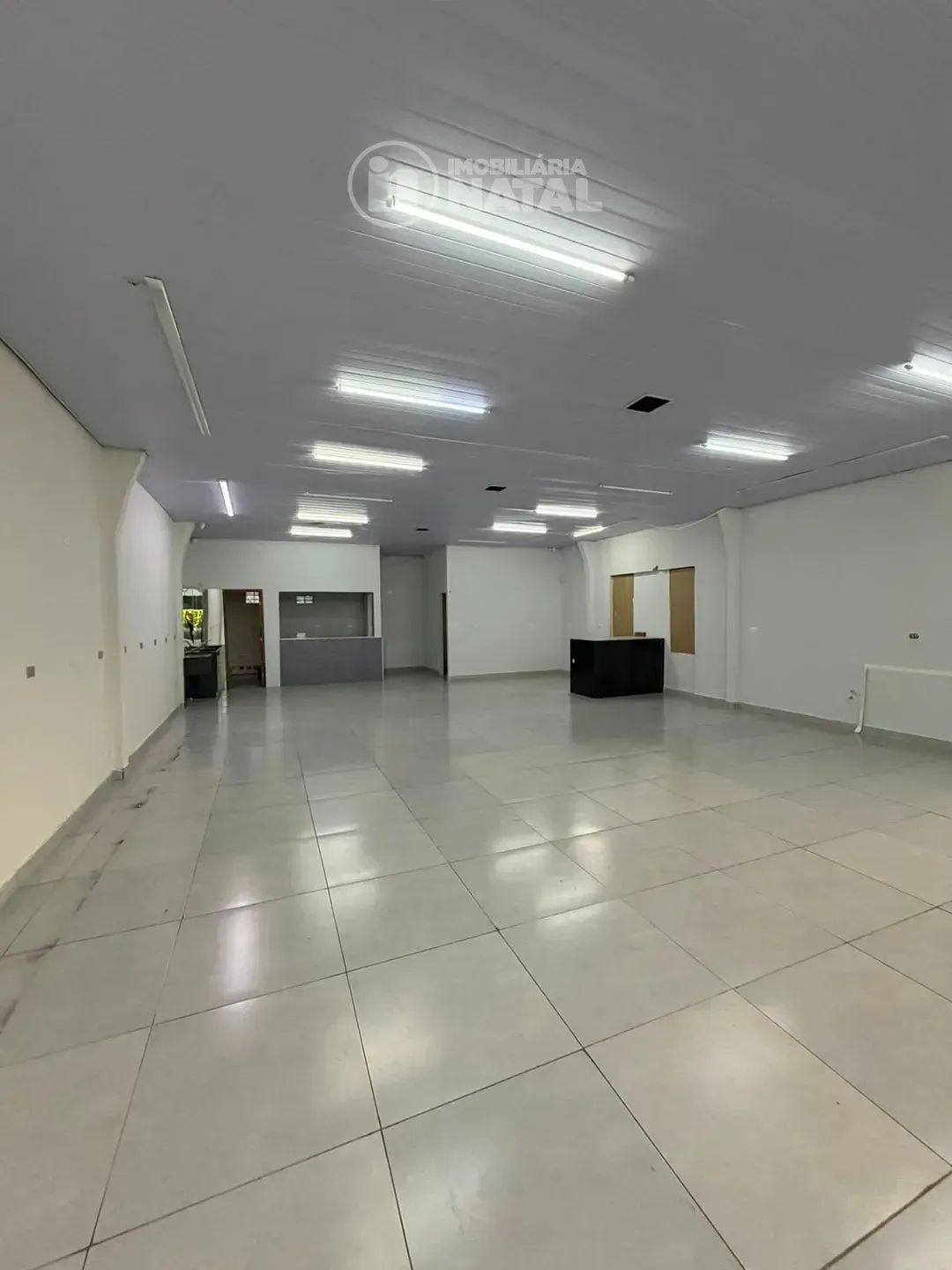 Loja-Salão, 300 m² - Foto 3
