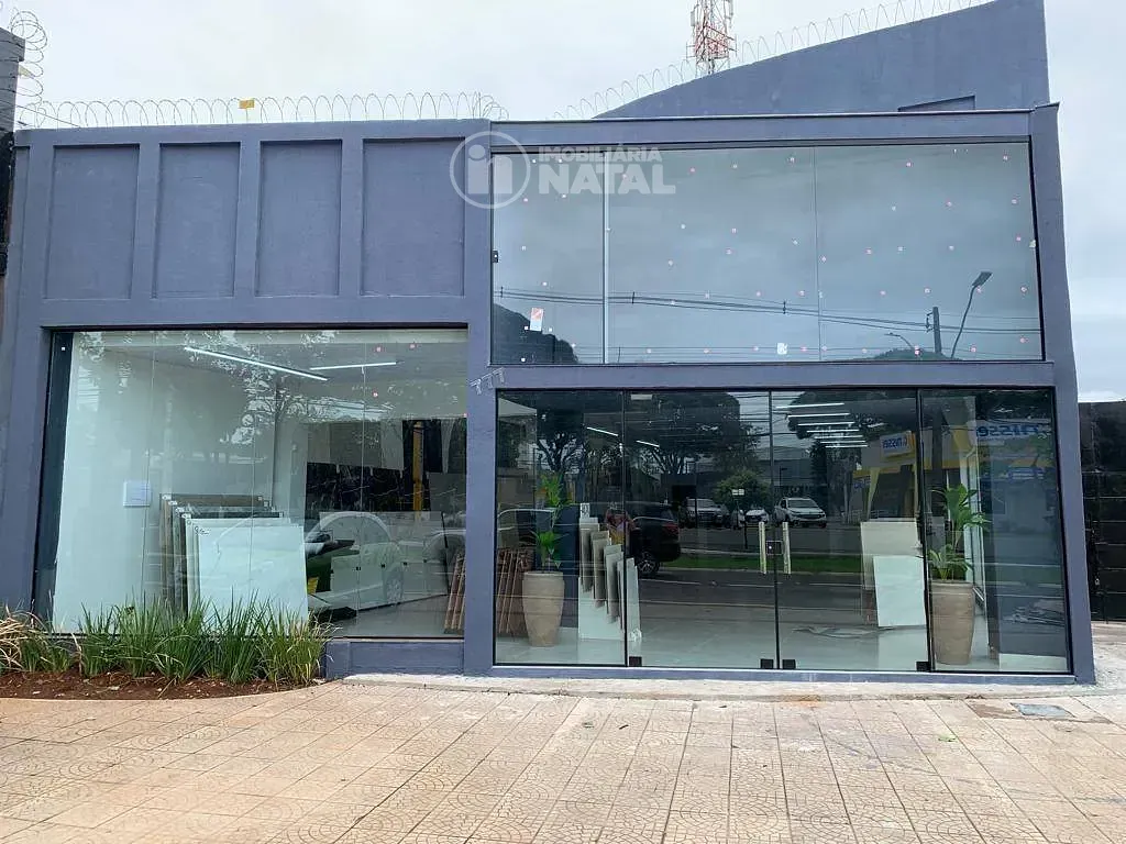 Loja-Salão, 300 m² - Foto 1