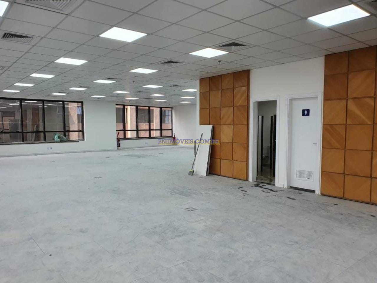 Loja-Salão, 300 m² - Foto 2
