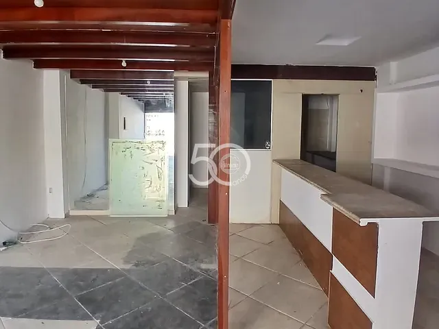 Loja com 41m², para alugar, no bairro Braz de Pina em Rio de Janeiro
