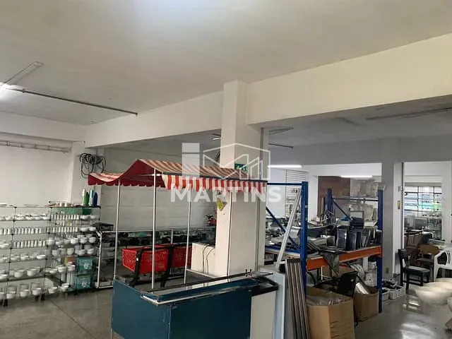 Loja para alugar, no bairro Jardim Castilho em Embu das Artes
