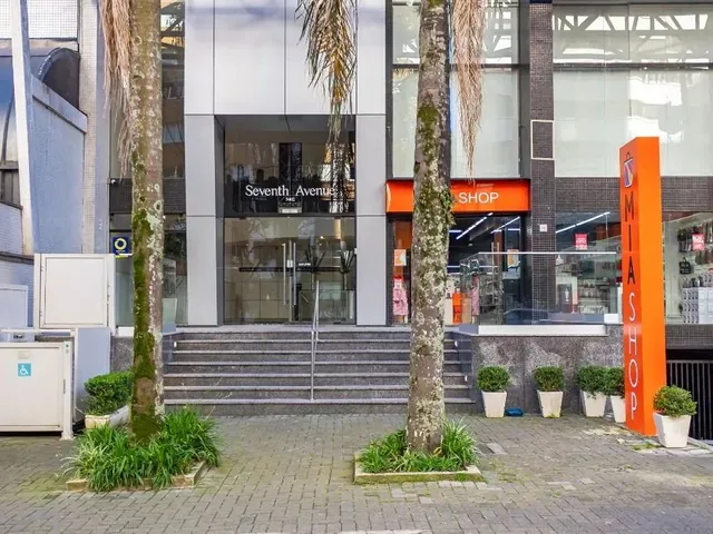 Sala à venda, no bairro Batel em Curitiba