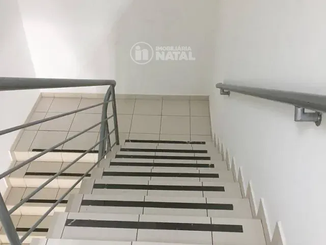 Loja para alugar, no bairro Vitória em Londrina