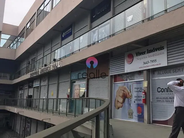 Loja com 1800m², à venda, no bairro Ouro Preto em Belo Horizonte
