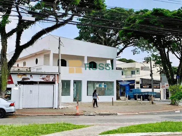 Loja com 440m², para alugar, no bairro Jardim das Indústrias em São José dos Campos