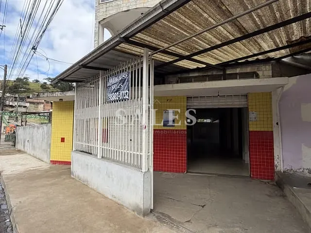 Loja com 500m², para alugar, no bairro Santa Efigênia em Juiz de Fora