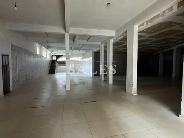 Loja com 500m², para alugar, no bairro Santa Efigênia em Juiz de Fora