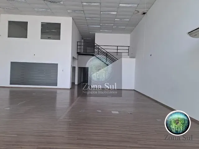 Loja com 626m², para alugar, no bairro Vila Augusta em Sorocaba