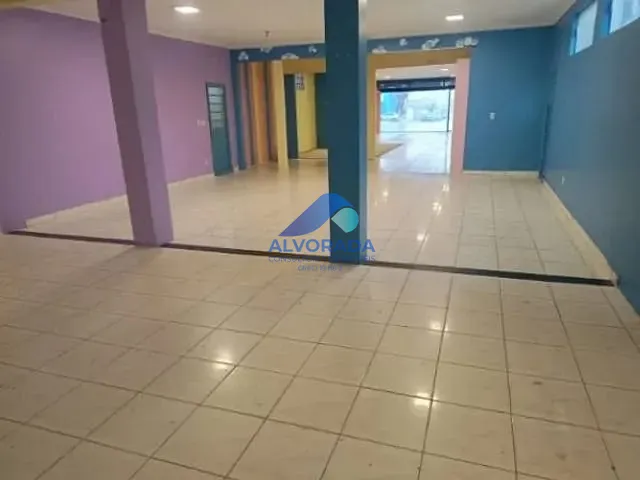 Loja para alugar, no bairro Jardim Satélite em São José dos Campos