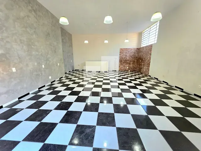 Loja com 150m², para alugar, no bairro Vila Progresso em Jundiaí