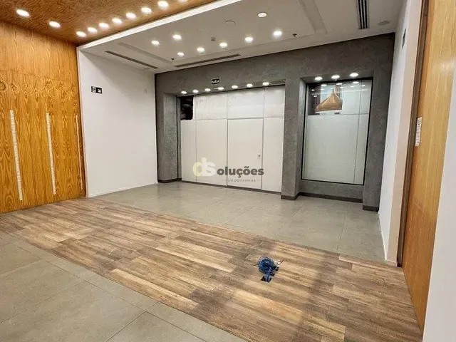 Loja para alugar, no bairro Bela Vista em São Paulo