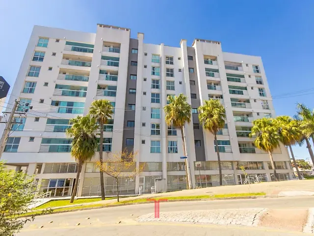 Loja com 348m², para alugar, no bairro Santa Quitéria em Curitiba